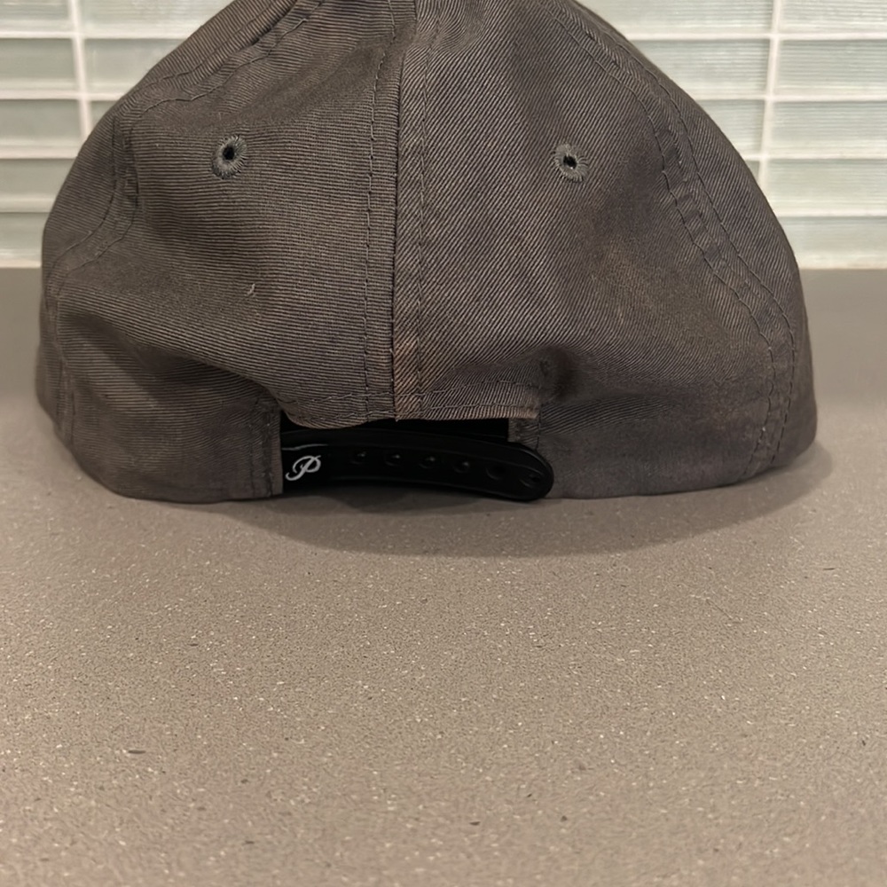Primitive hat - Picture 3 of 4